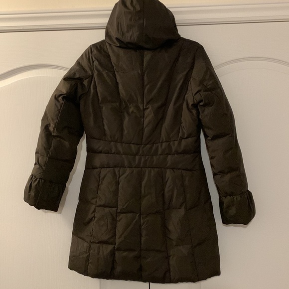 EUC Cole Haan down & feather filled puffer coat - Picture 6 of 8